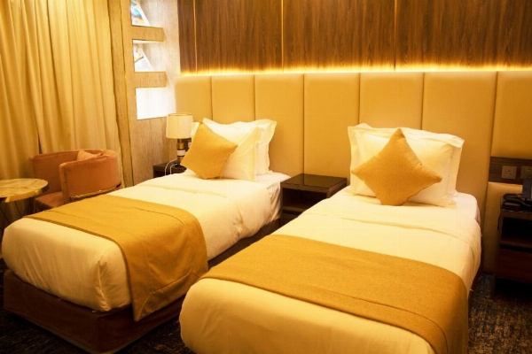 Sparrow Apartments Hotel image 22